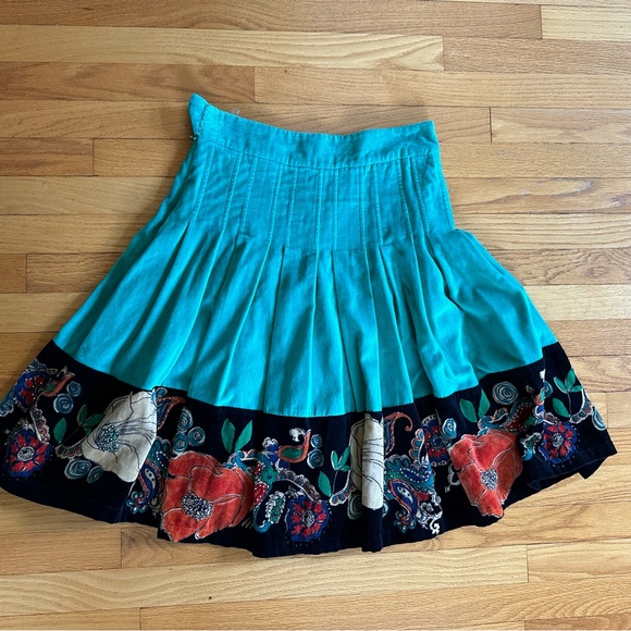 Anthropologie Fei velvet skirt - Picture 7 of 7